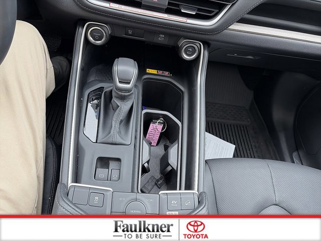 Certified 2025 Toyota Grand Highlander AWD Hybrid image 32