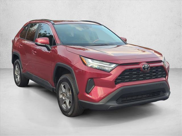 Used 2022 Toyota RAV4 XLE image 3
