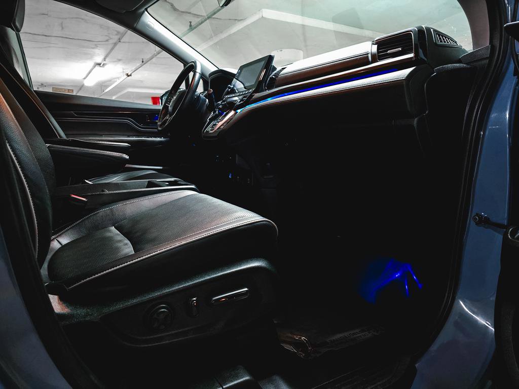 Used 2023 Honda Odyssey Elite image 36