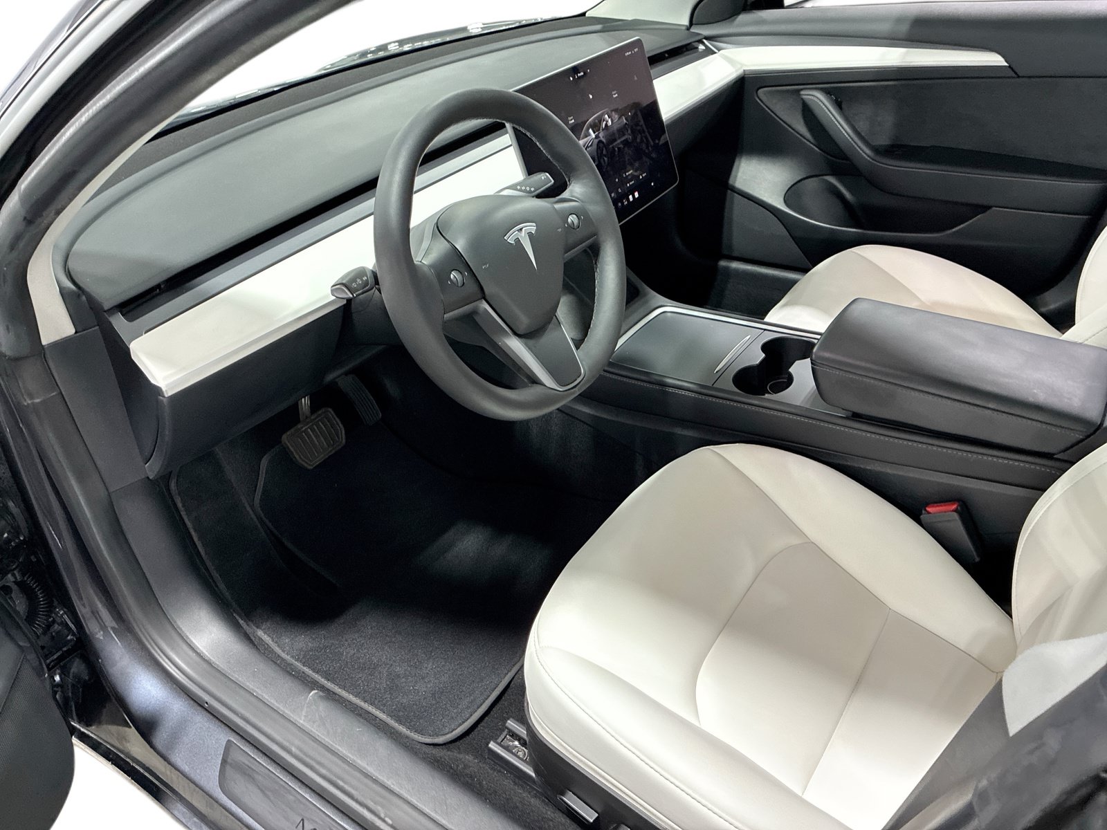 Certified 2023 Tesla Model 3 Long Range AWD/4WD image 9