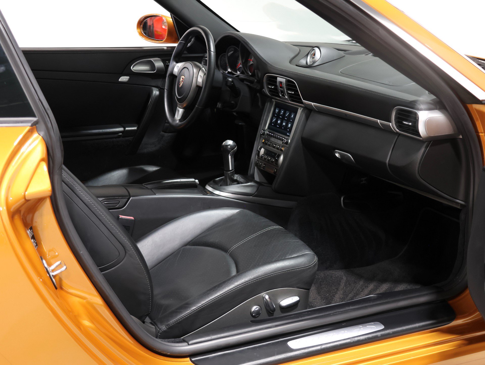 Used 2007 Porsche 911 Targa 4S AWD/4WD image 4