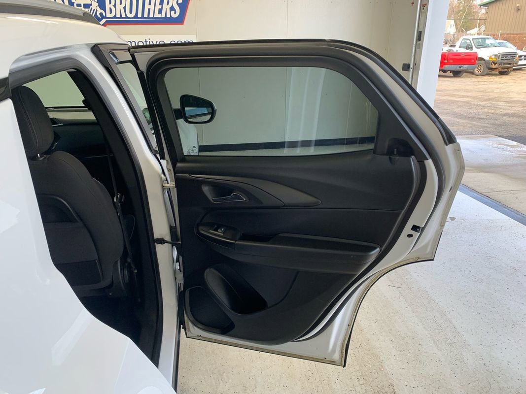 Used 2022 Chevrolet TrailBlazer LT w/ Convenience Package image 23