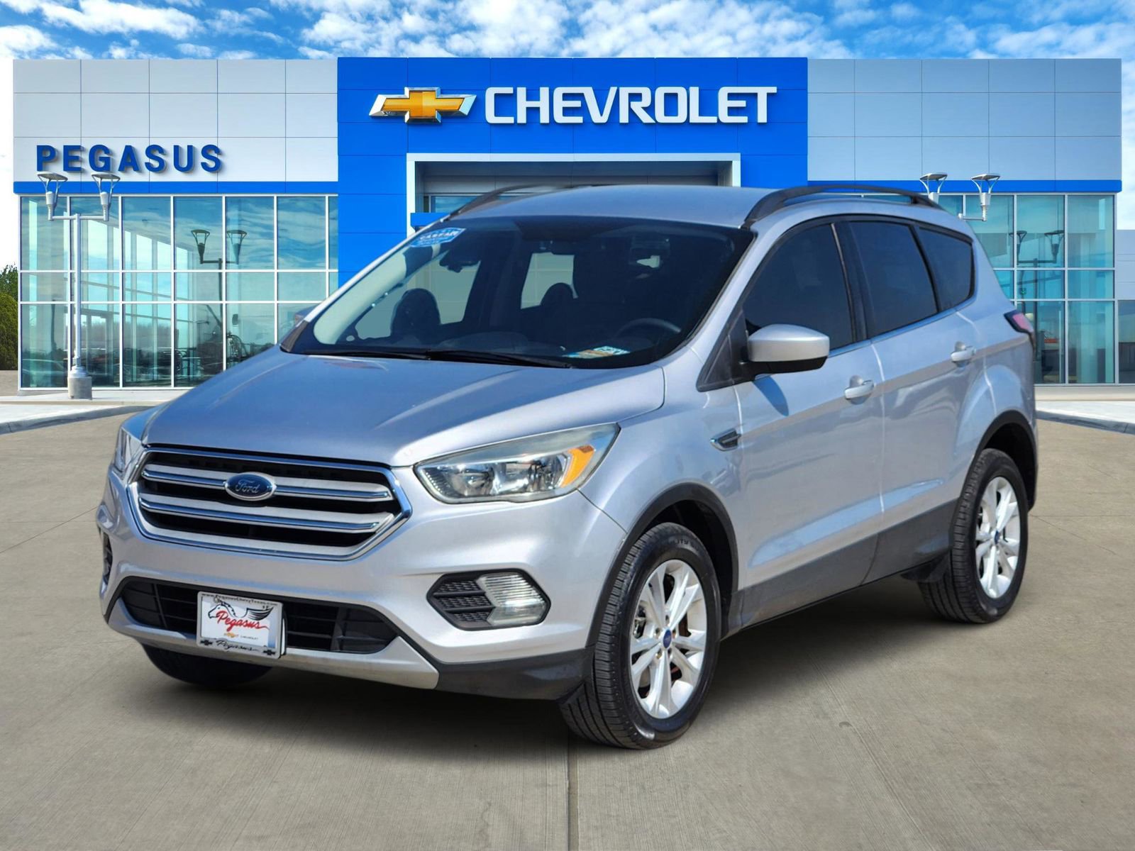 Used 2018 Ford Escape SE video 2