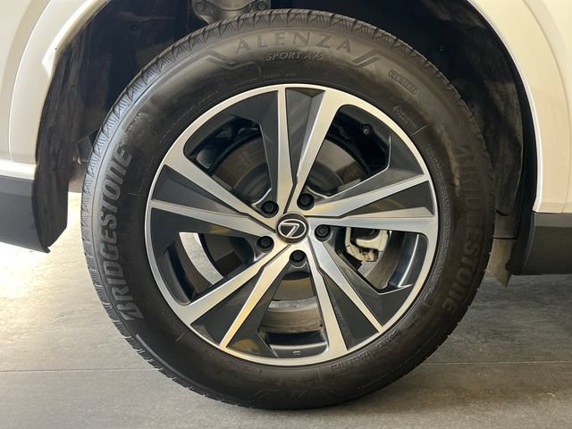 Used 2025 Lexus RX 350 Premium w/ Accessory Package FWD image 11