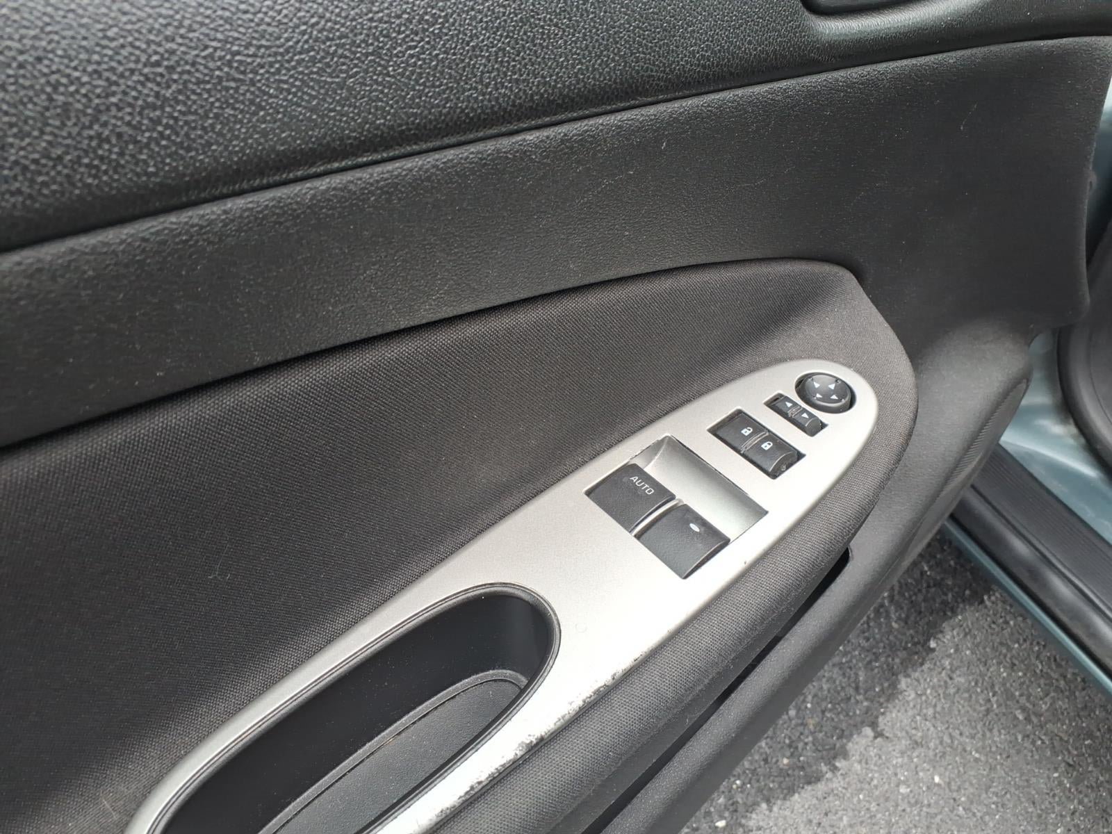 Used 2009 Chevrolet Cobalt LT FWD image 8