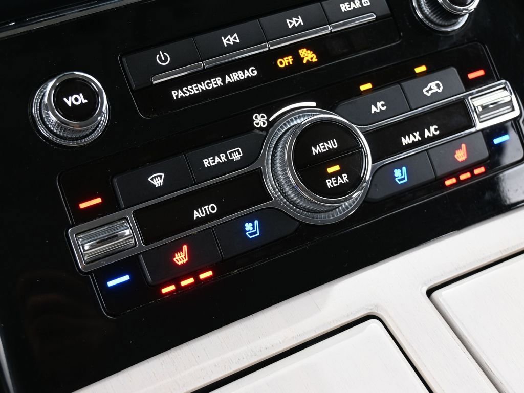 Used 2019 Lincoln Navigator Black Label w/ Cargo Package image 35