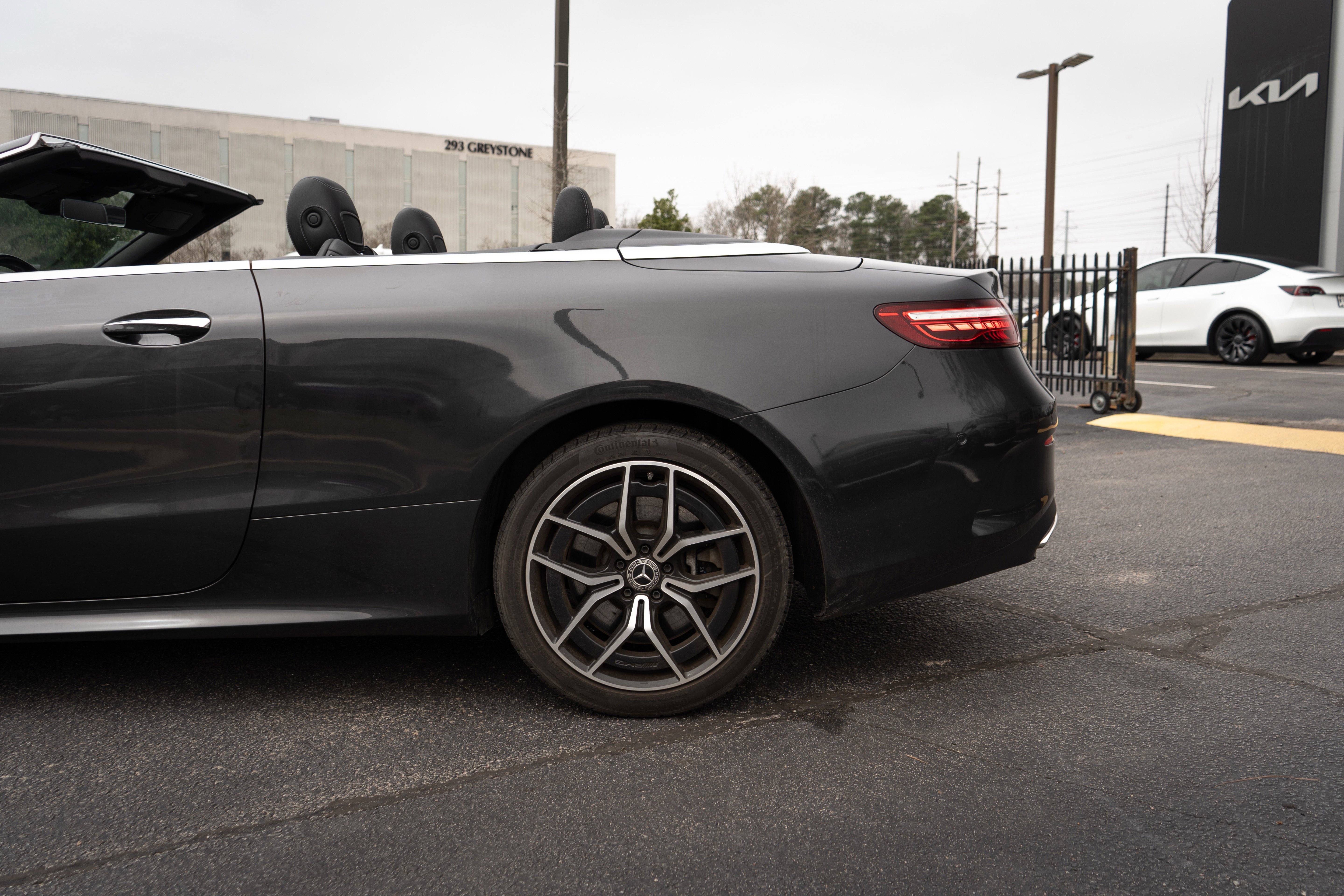 Used 2021 Mercedes-Benz E 450 4MATIC Cabriolet w/ AMG Line image 6