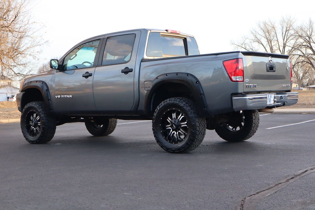 Used 2014 Nissan Titan S image 7