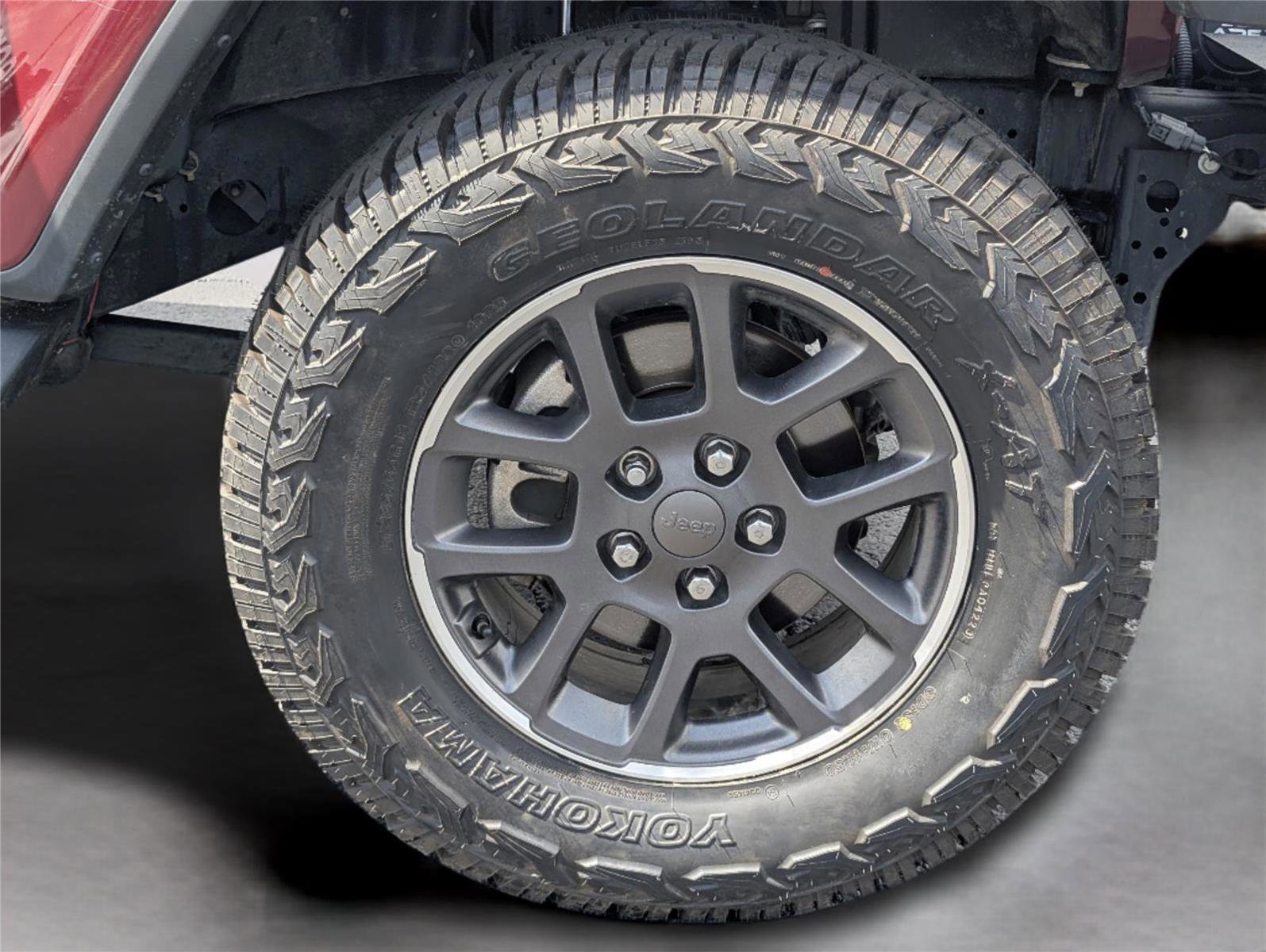 Used 2021 Jeep Gladiator Overland w/ Popular Equipment Package AWD/4WD image 38