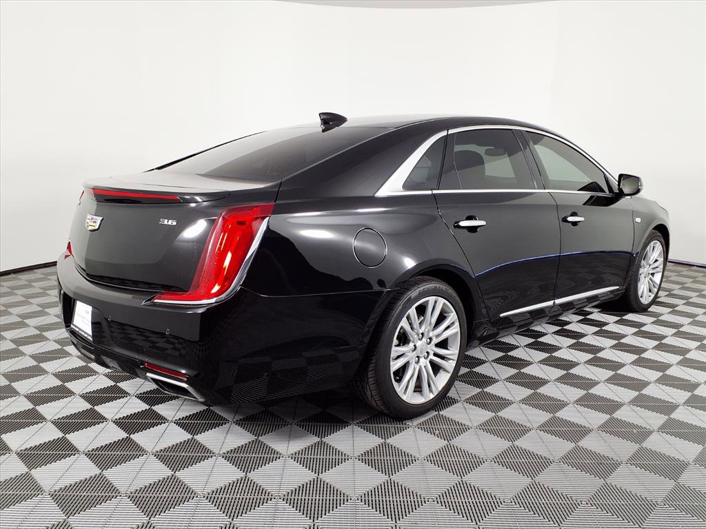 Used 2019 Cadillac XTS Luxury image 4