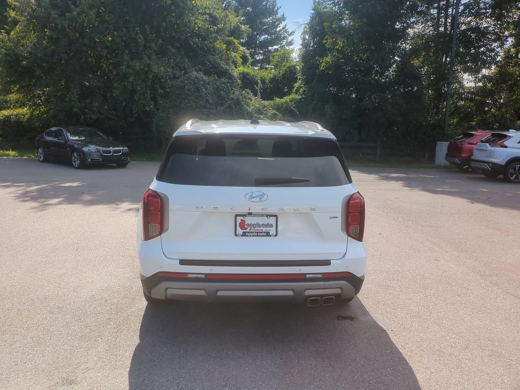 Used 2024 Hyundai Palisade SEL AWD/4WD image 6