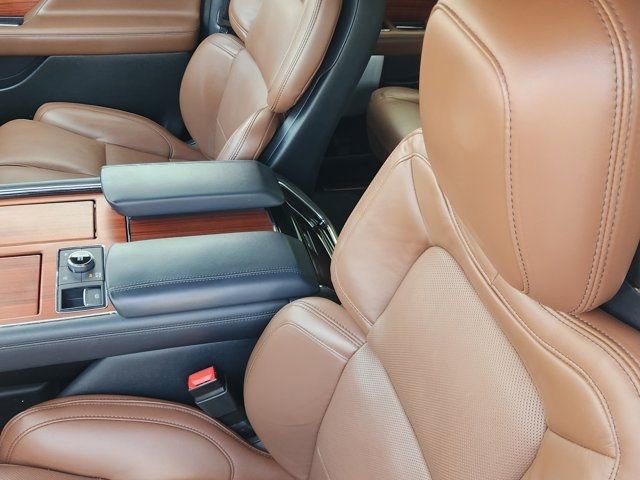 Used 2024 Lincoln Navigator Reserve image 20