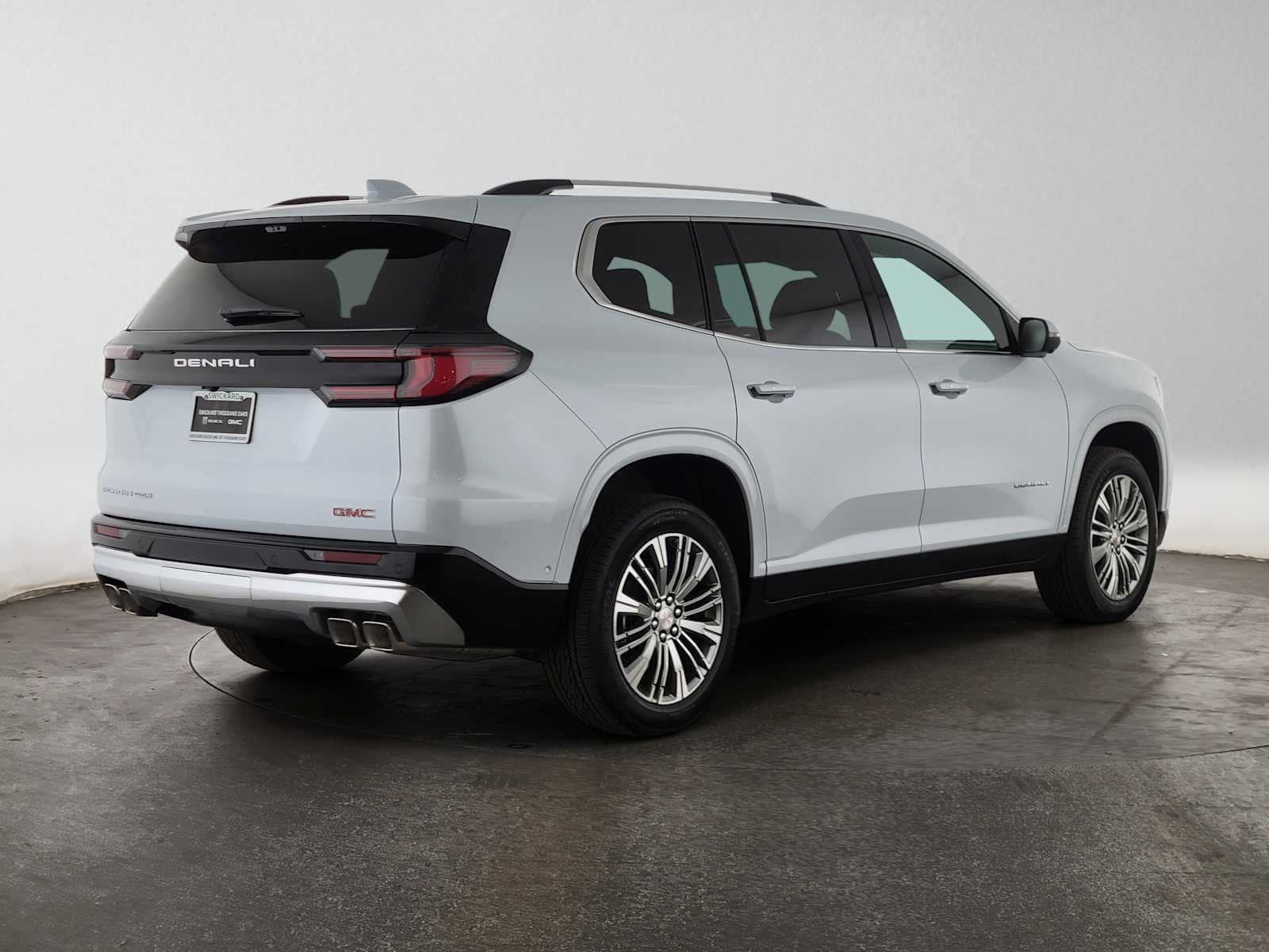 New 2027 GMC Acadia Denali AWD/4WD image 3