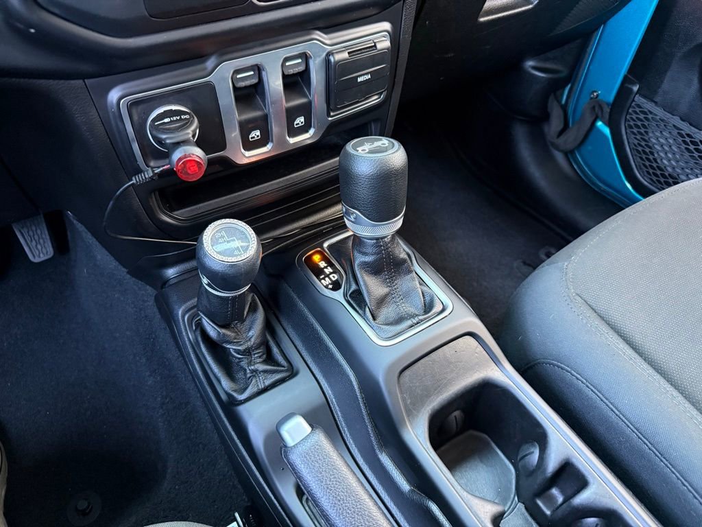 Used 2020 Jeep Wrangler Sport image 22