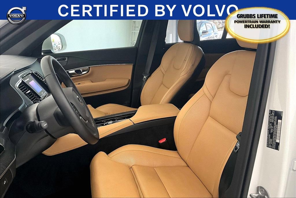 Used 2025 Volvo XC90 B5 Ultra w/ Protection Package Premier image 32