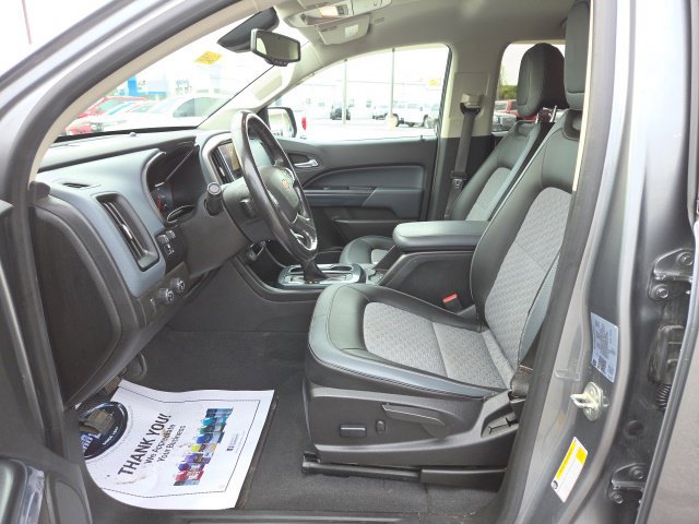 Used 2022 Chevrolet Colorado Z71 w/ Trail Boss Package AWD/4WD image 23