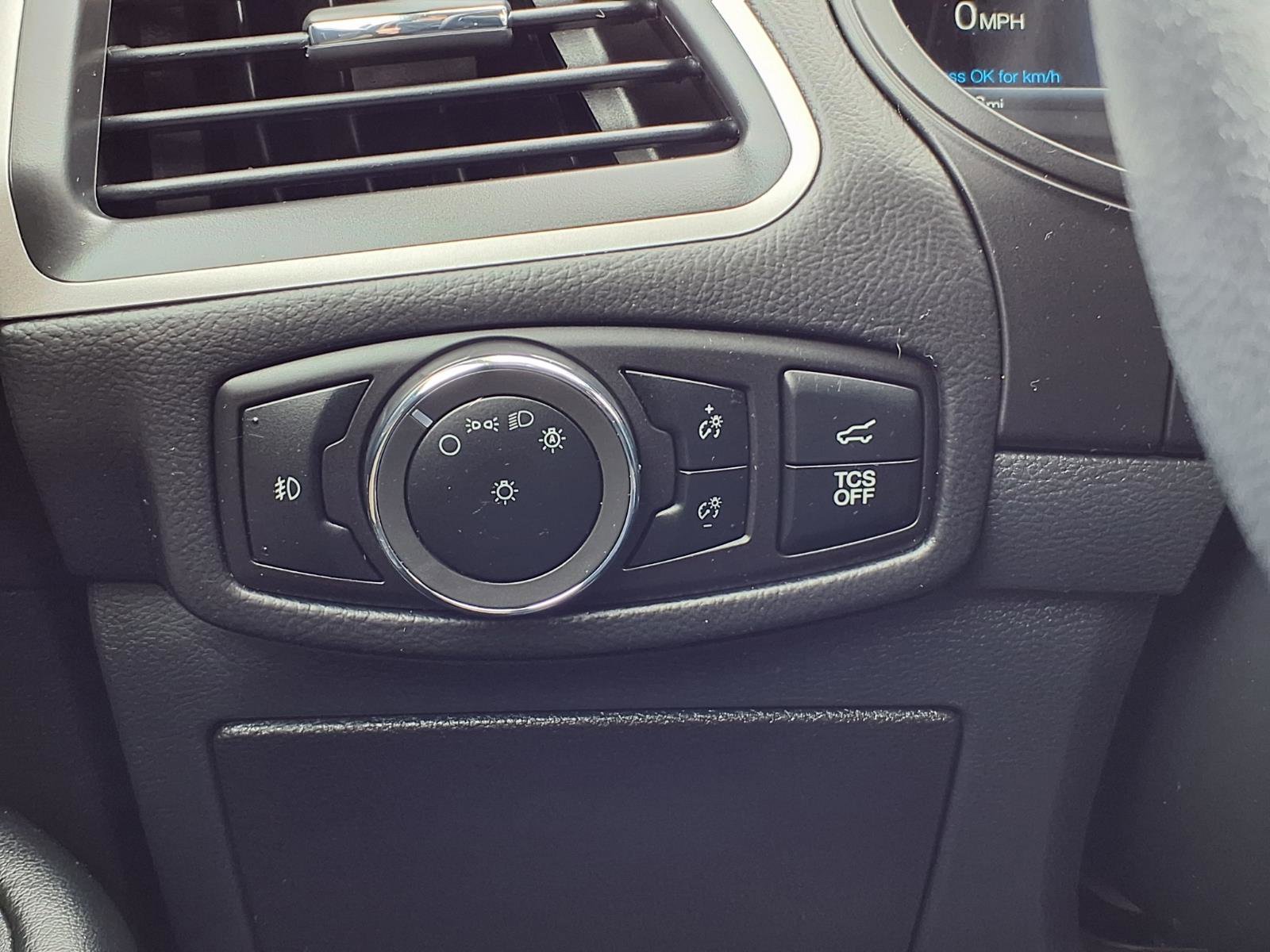 Certified 2024 Ford Edge SEL w/ Convenience Package image 19