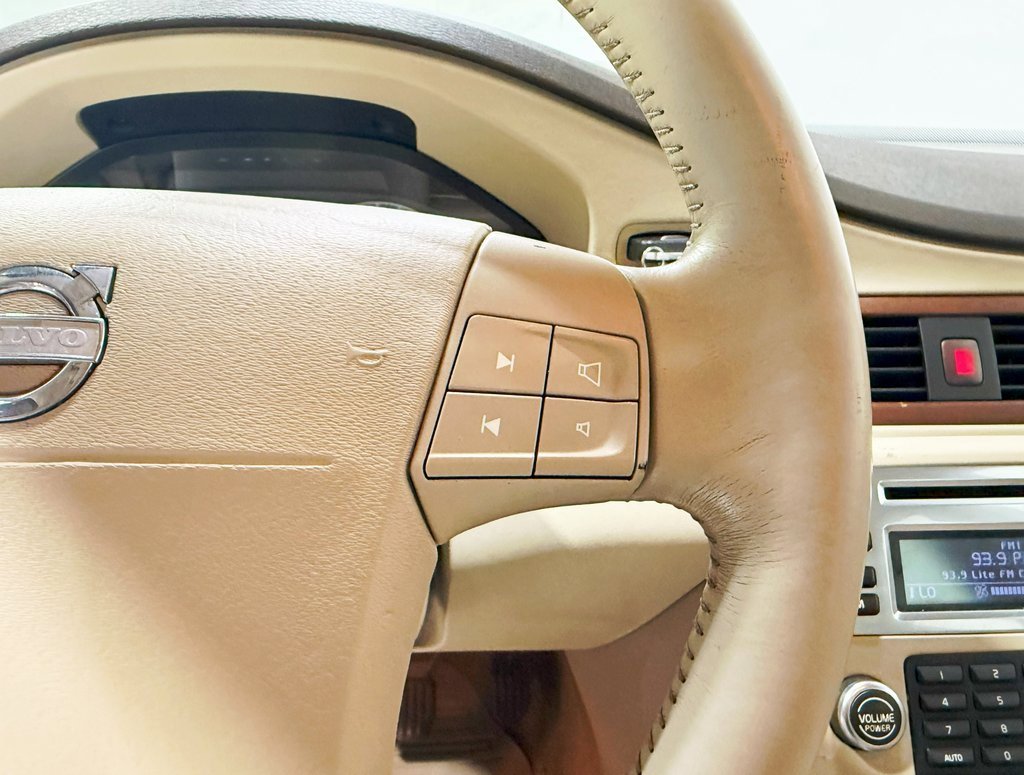 Used 2008 Volvo S80 3.2 image 9