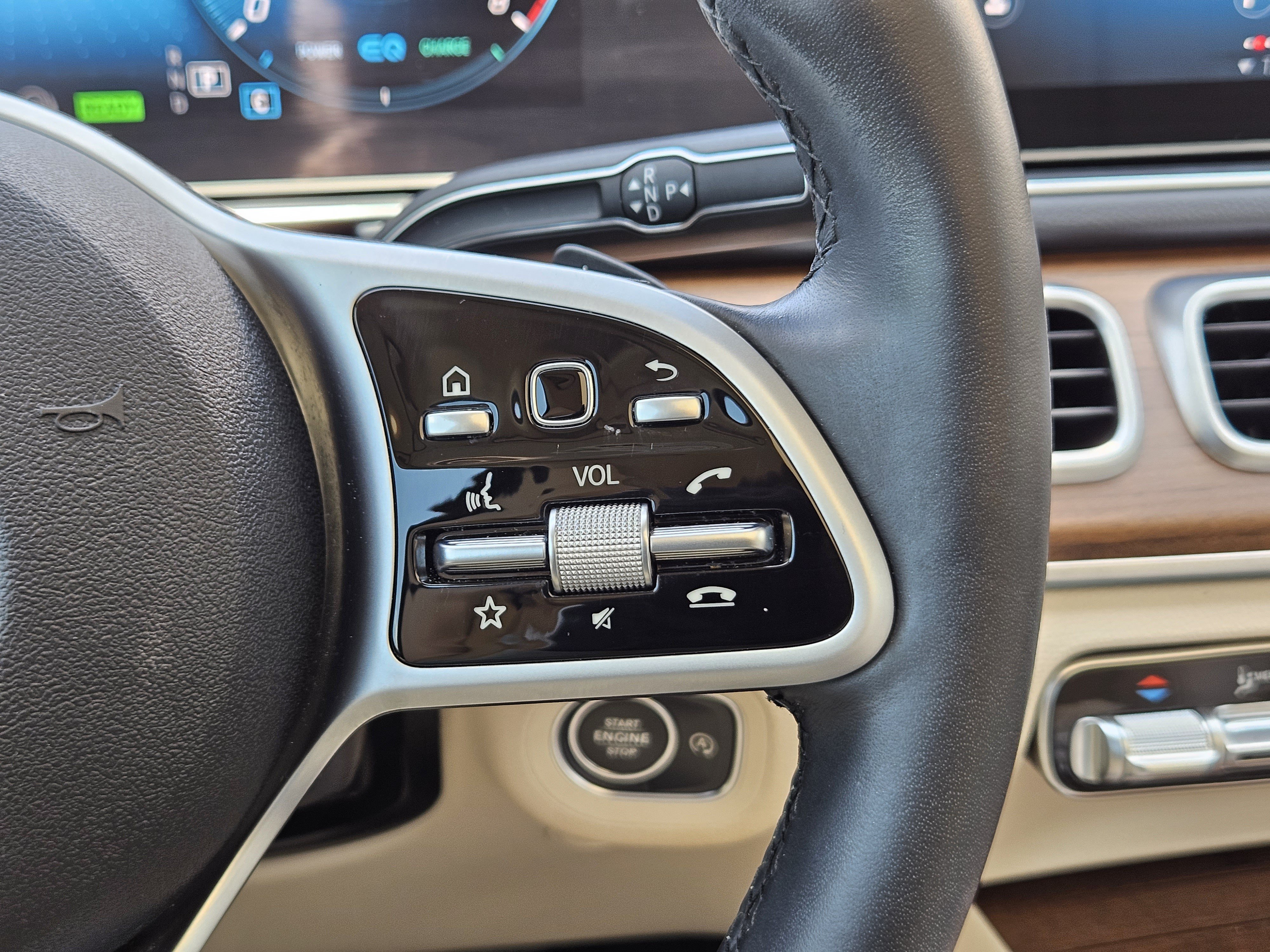 Certified 2021 Mercedes-Benz GLS 450 4MATIC image 21