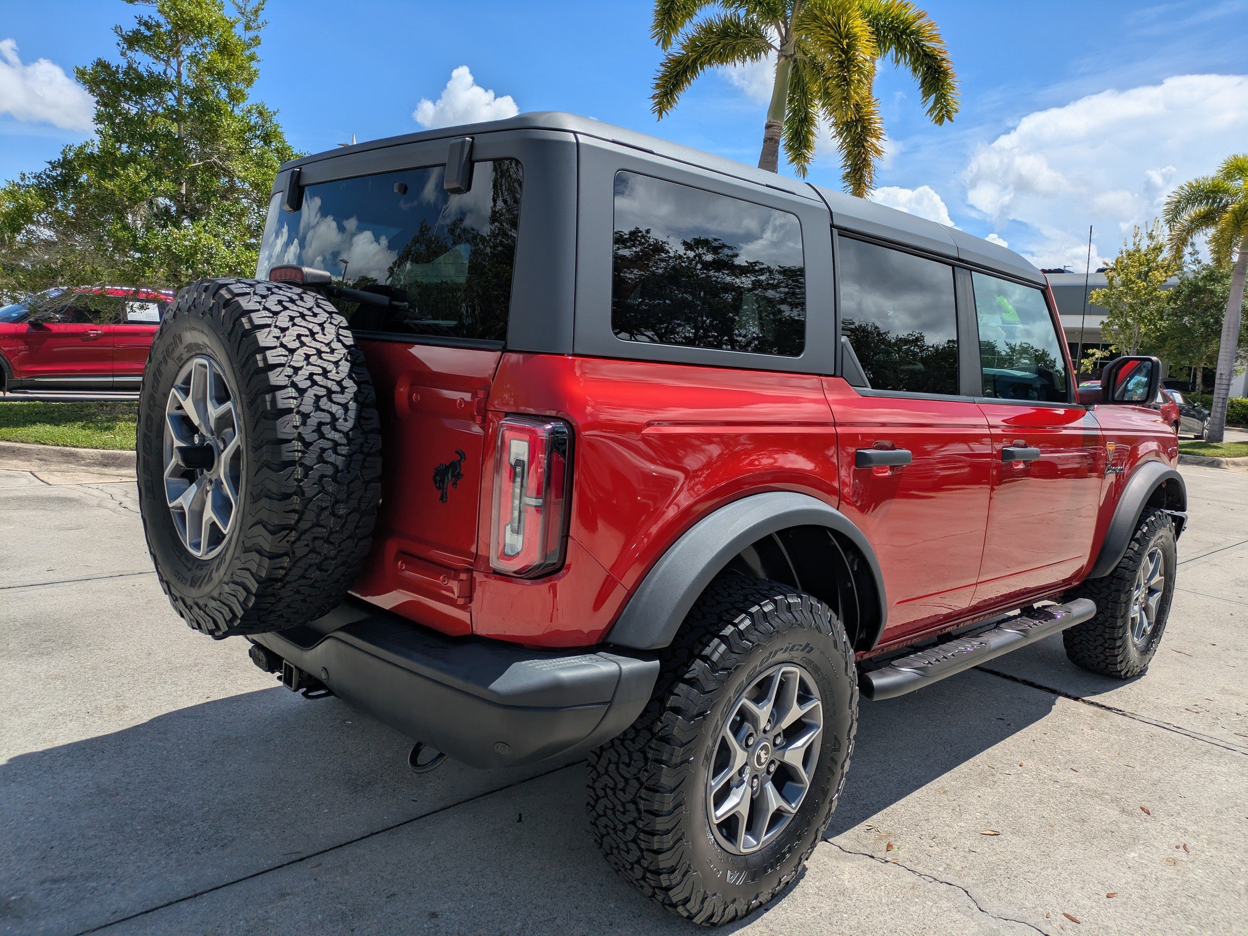 Used 2022 Ford Bronco Badlands AWD/4WD image 4