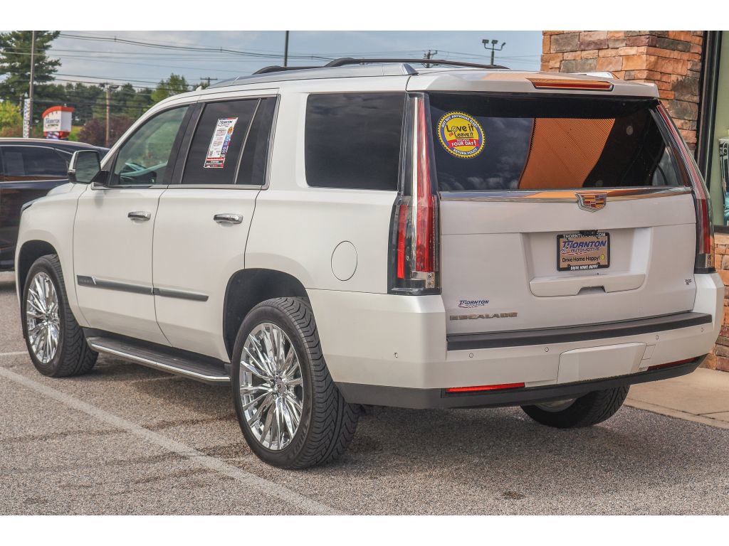 Used 2019 Cadillac Escalade Luxury image 5