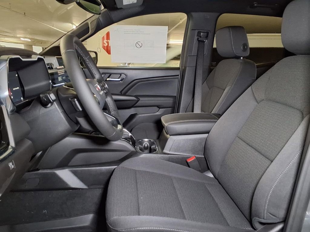 New 2026 GMC Canyon Elevation w/ Convenience Package RWD image 15