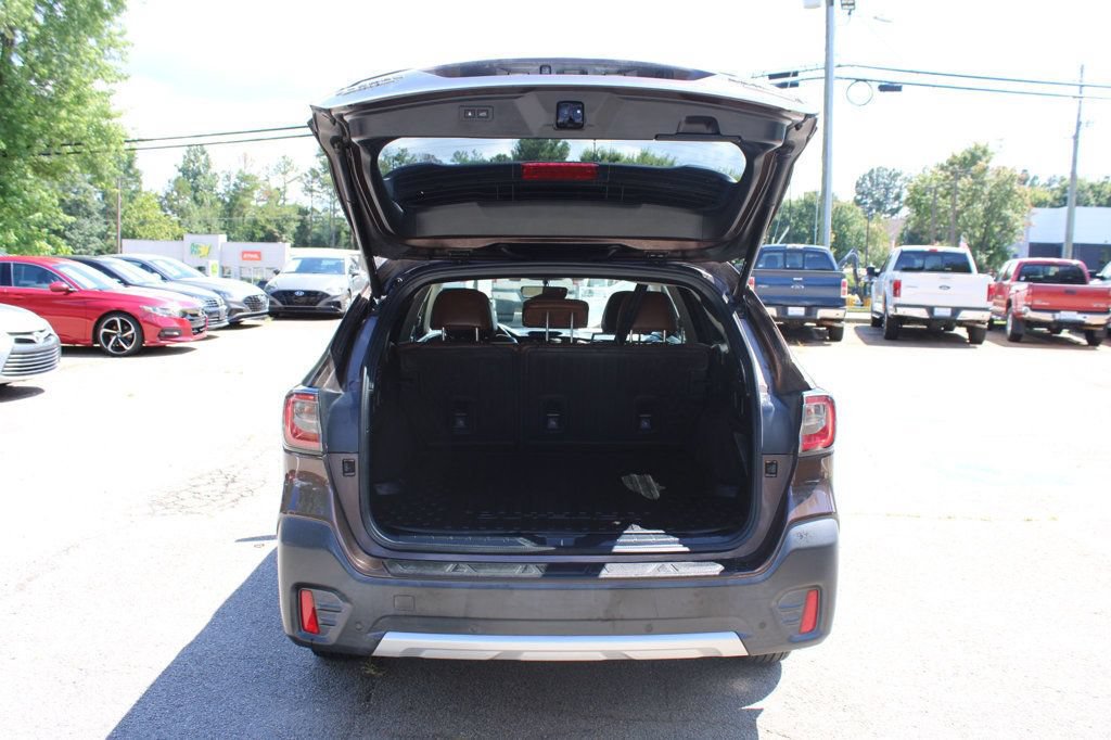 Used 2021 Subaru Outback Touring w/ Popular Package #2 AWD/4WD image 11