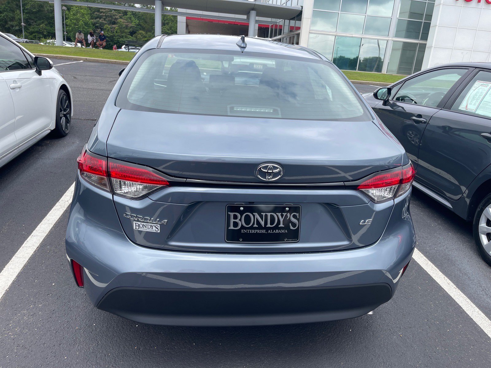 New 2026 Toyota Corolla LE FWD image 12