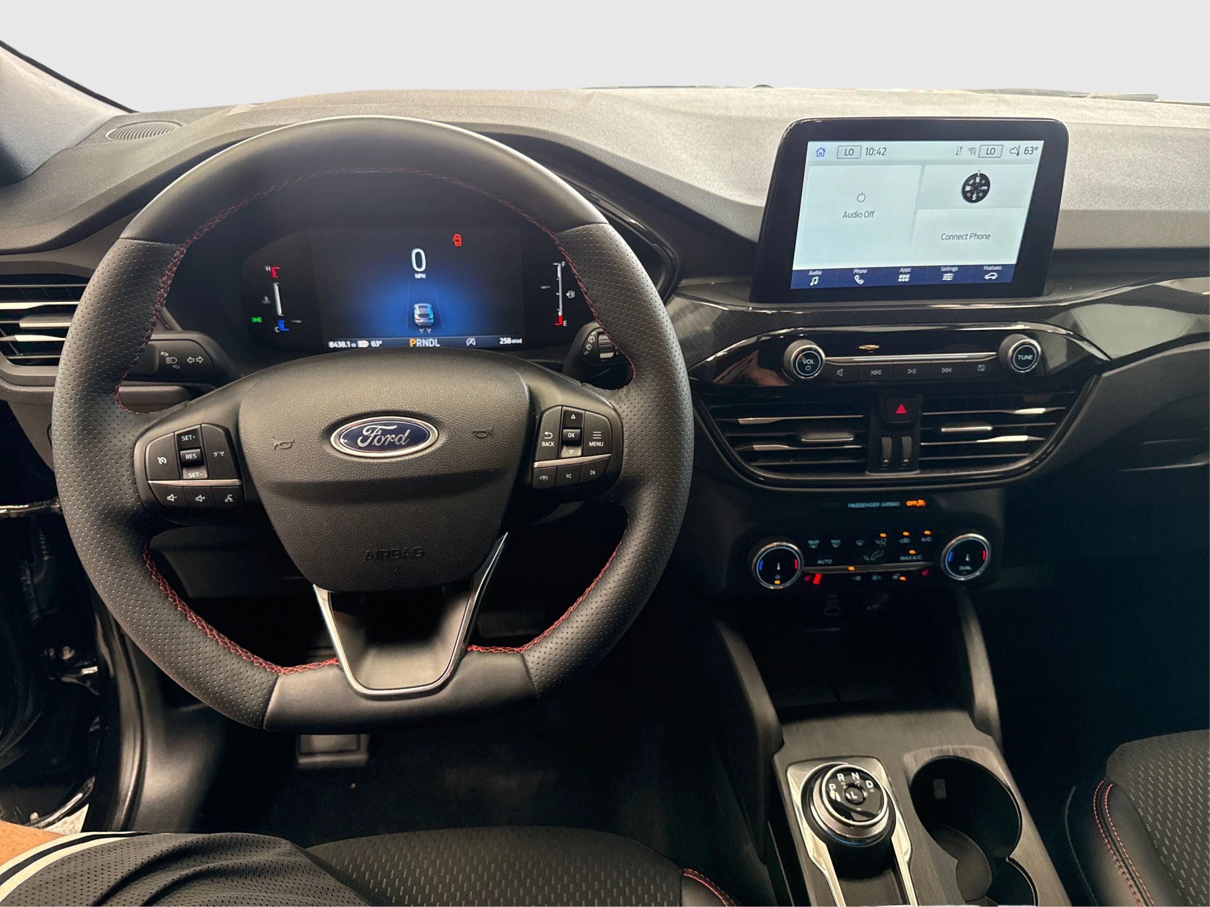 Used 2025 Ford Escape ST-Line w/ Cold Weather Package AWD/4WD image 22
