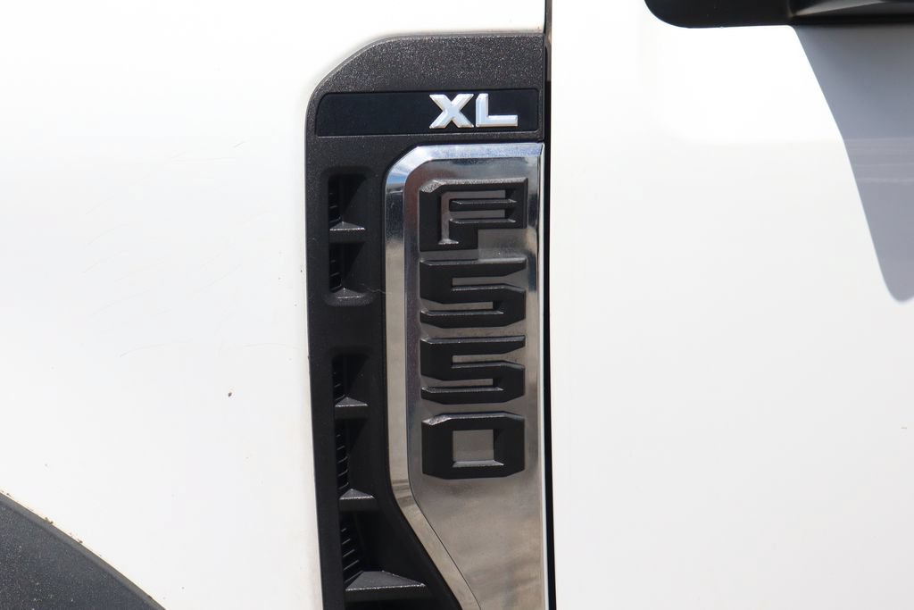 Used 2023 Ford F550 2WD Regular Cab Super Duty image 56