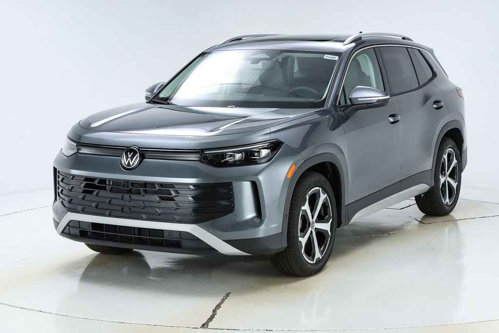 New 2026 Volkswagen Tiguan SE image 1