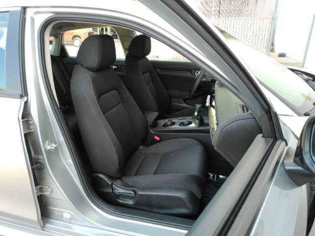 Used 2025 Honda Civic LX image 18