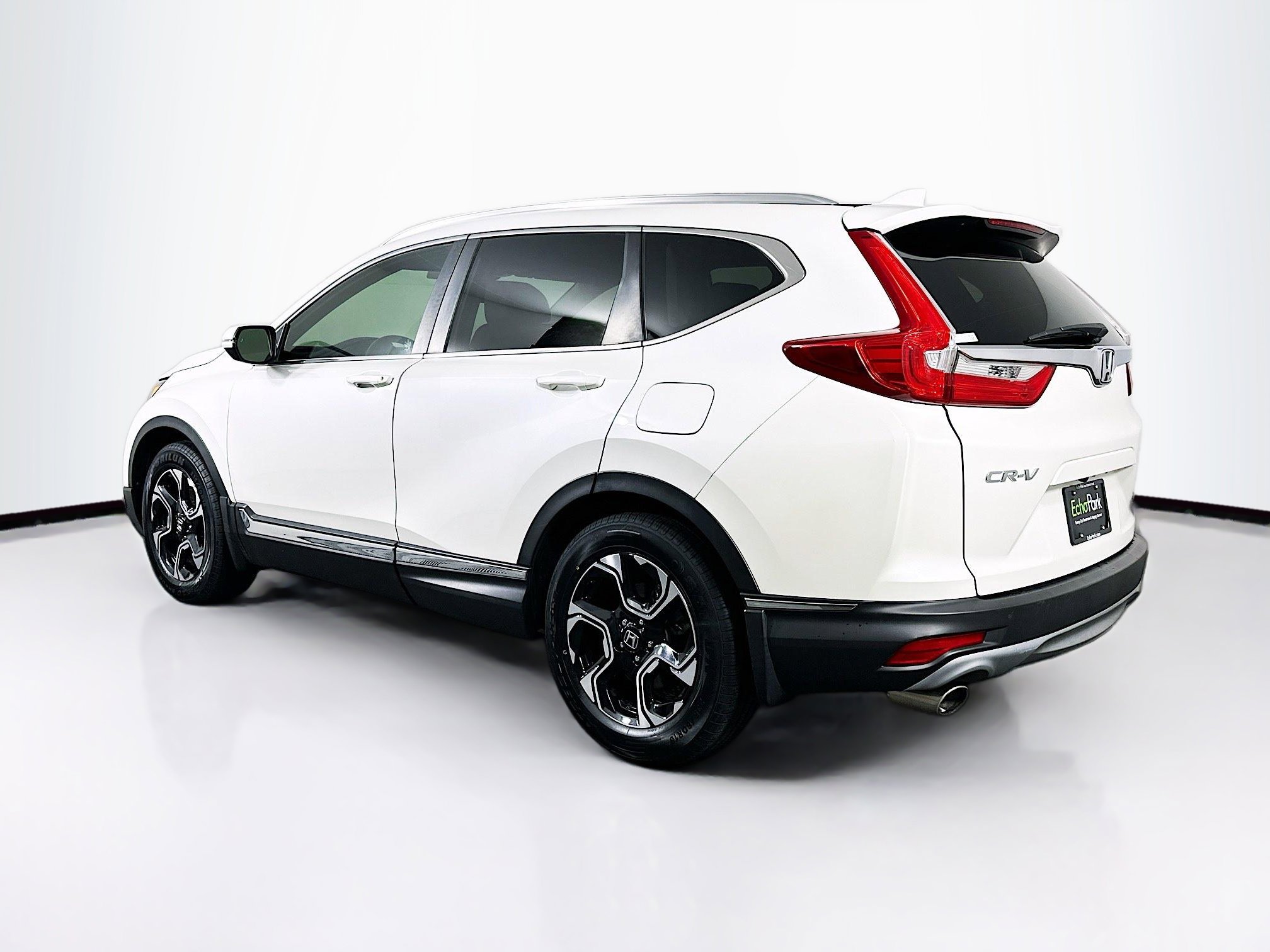 Used 2018 Honda CR-V Touring image 5