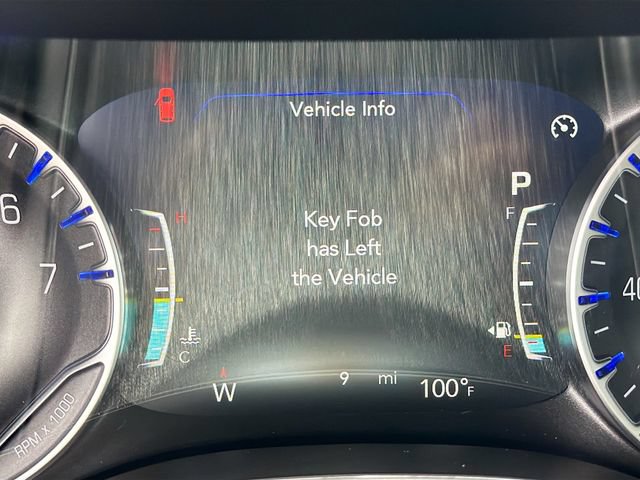 New 2027 Chrysler Pacifica Select FWD image 12