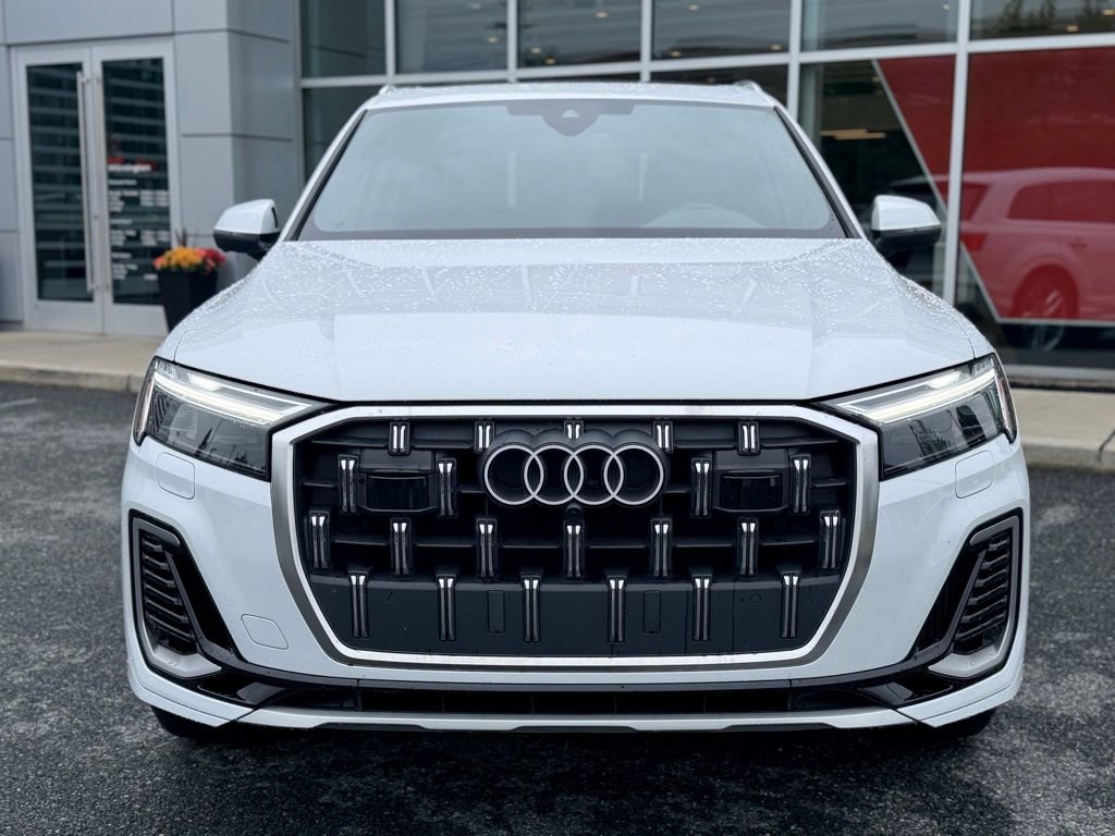 Certified 2025 Audi Q7 3.0T Premium Plus w/ Premium Plus Package AWD/4WD image 9