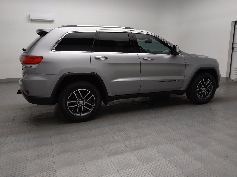 Used 2018 Jeep Grand Cherokee Limited w/ Trailer Tow Group IV image 10