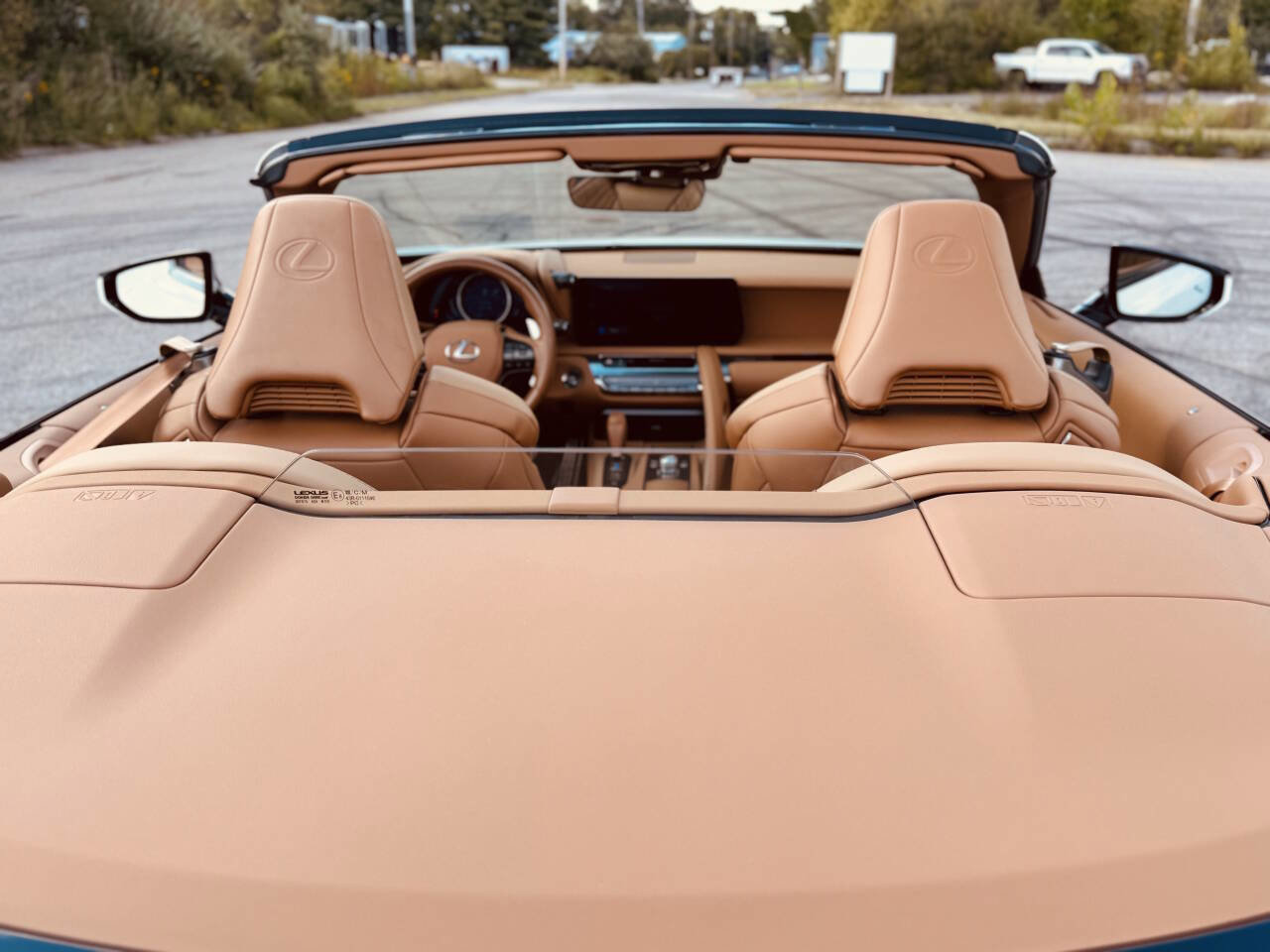 Used 2024 Lexus LC 500 Base 2dr Convertible w/ Touring Package image 18
