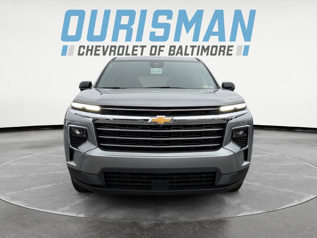 New 2025 Chevrolet Traverse LT w/ Driver Confidence Package image 8