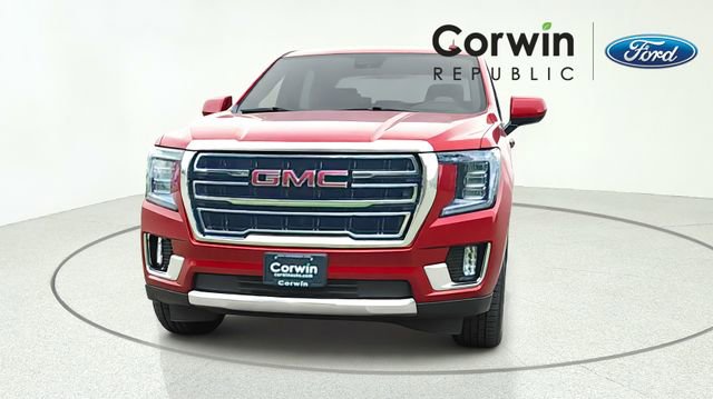 Used 2023 GMC Yukon XL SLT AWD/4WD image 3