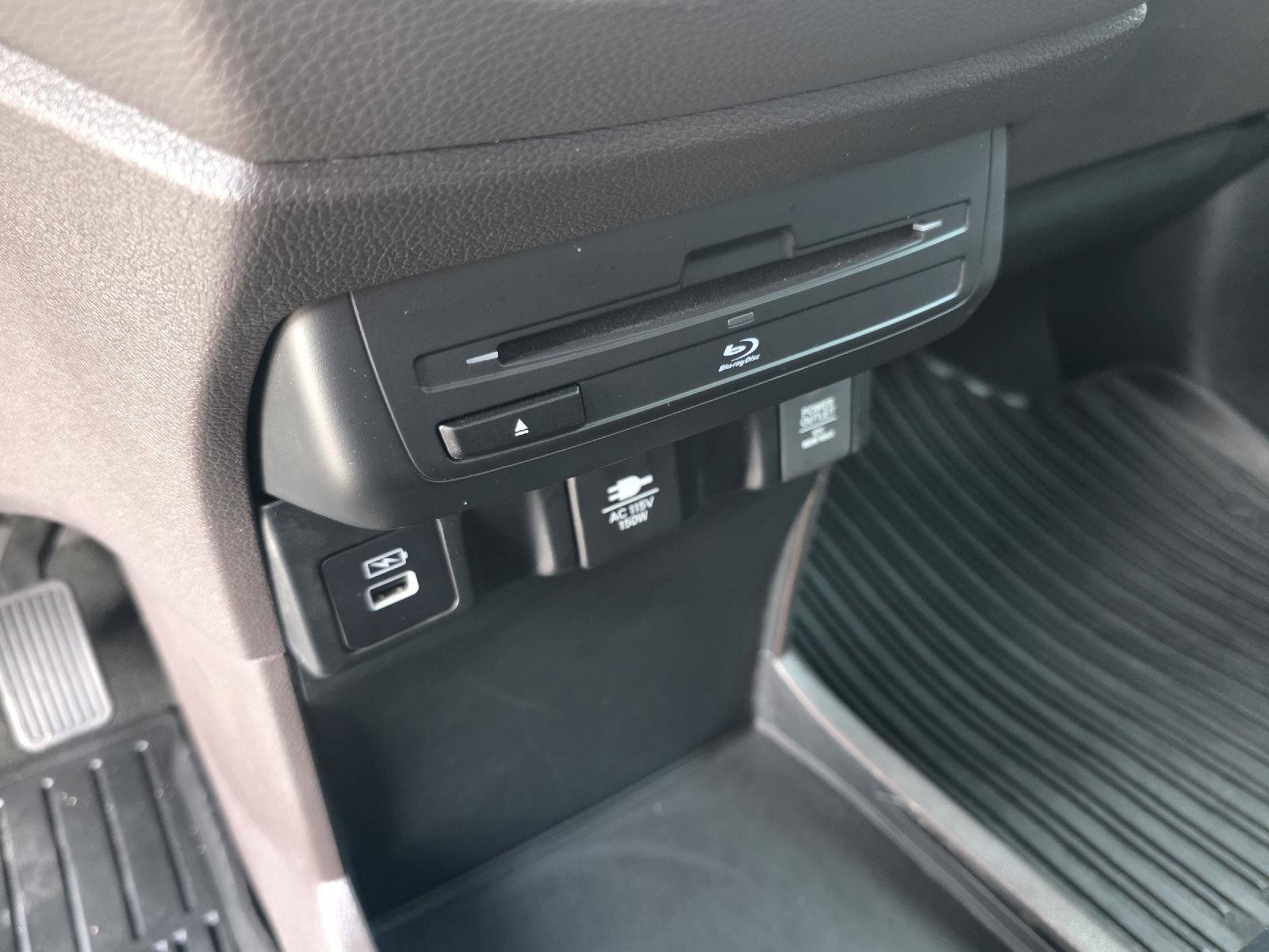 Used 2023 Honda Odyssey Elite image 39