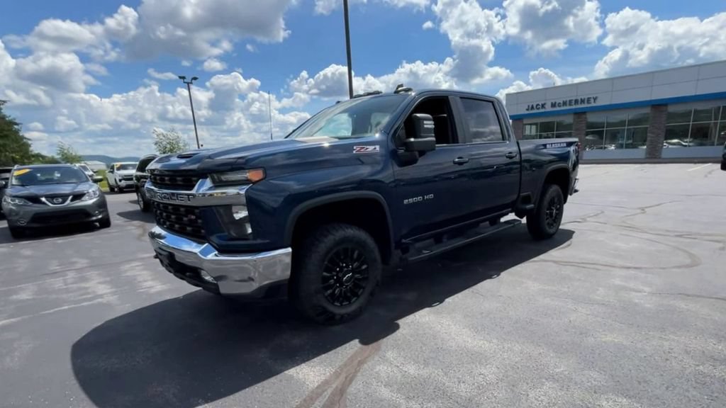 Used 2023 Chevrolet Silverado 2500 LT w/ Convenience Package AWD/4WD image 4