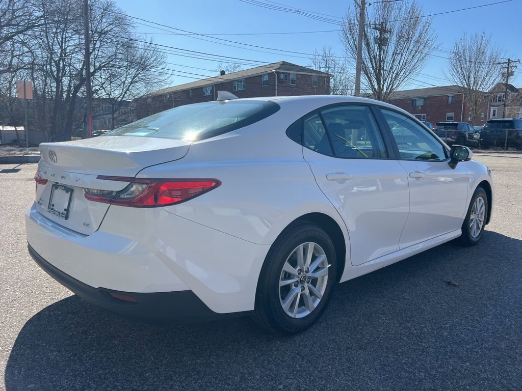Used 2026 Toyota Camry LE w/ Convenience Package image 6