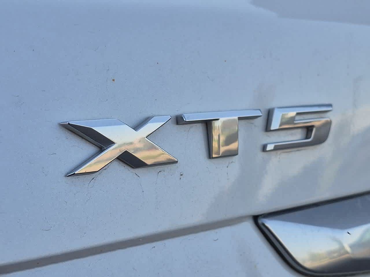 Used 2021 Cadillac XT5 Premium Luxury AWD/4WD image 12