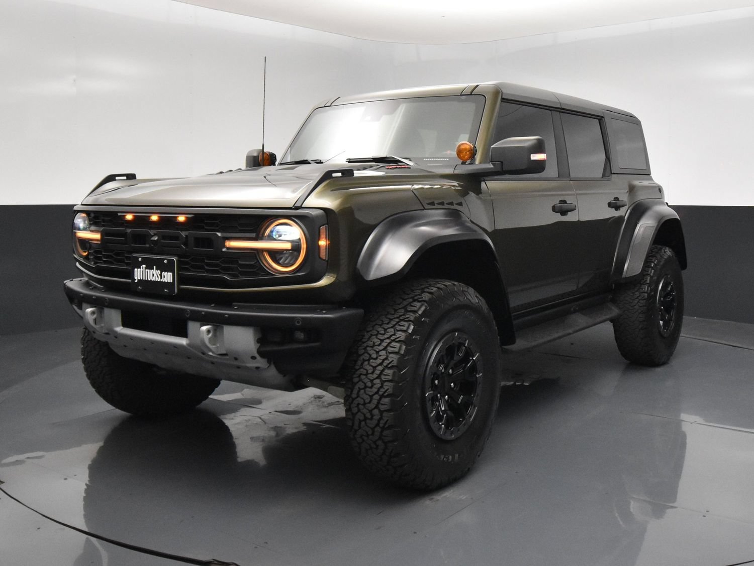 Used 2024 Ford Bronco Raptor w/ Interior Carbon Fiber Pack 6 AWD/4WD image 2