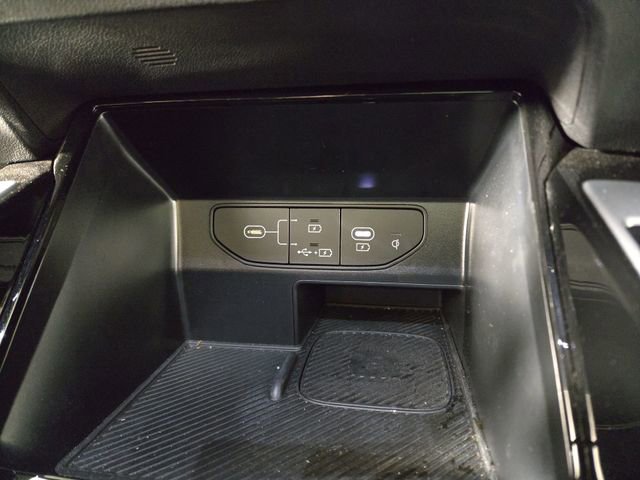 Certified 2024 Kia Sorento SX Prestige w/ Olive Brown Leather Package image 28