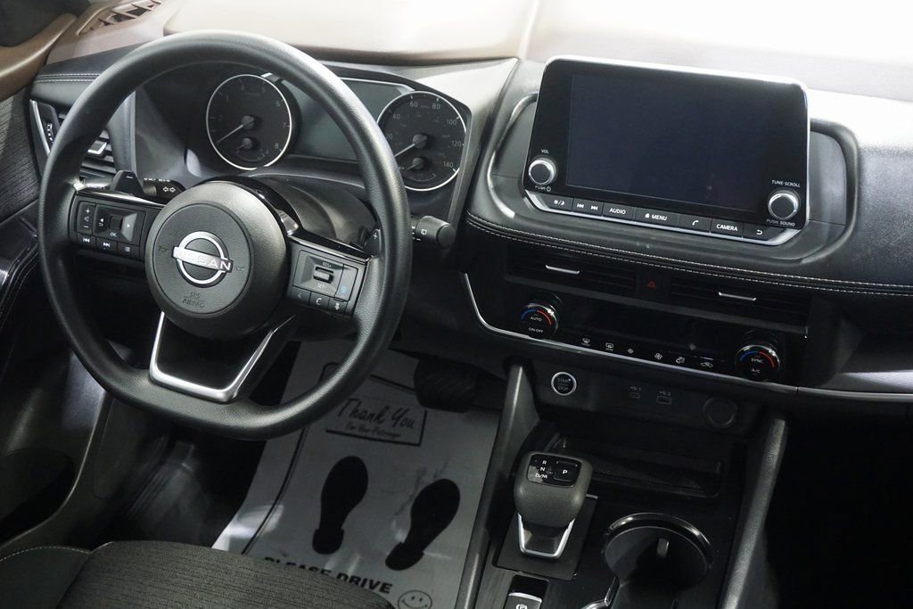 Used 2023 Nissan Rogue SV image 28