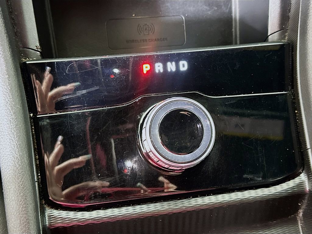 Used 2024 Jeep Grand Cherokee L Laredo image 32