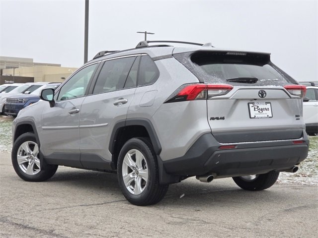 Used 2021 Toyota RAV4 XLE image 2
