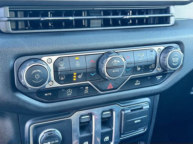 Used 2024 Jeep Wrangler Sport S image 15