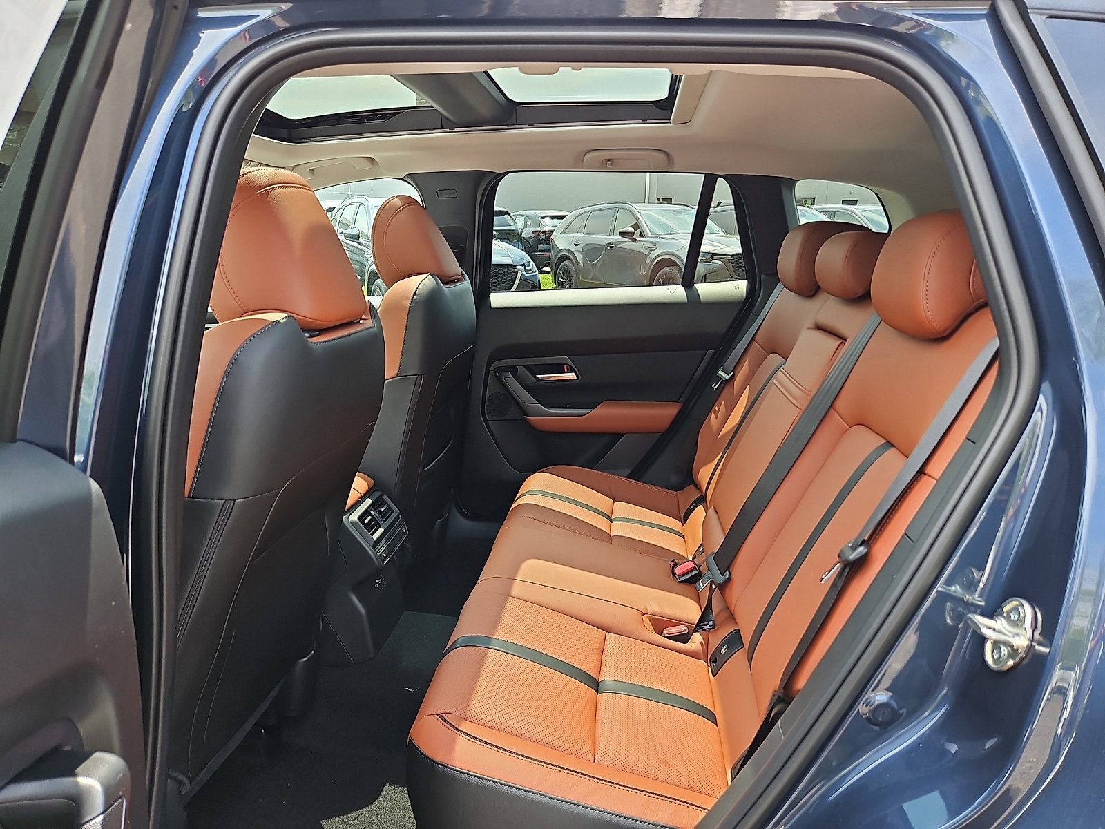 New 2026 MAZDA CX-50 2.5 Turbo w/ Weather Package AWD/4WD image 8